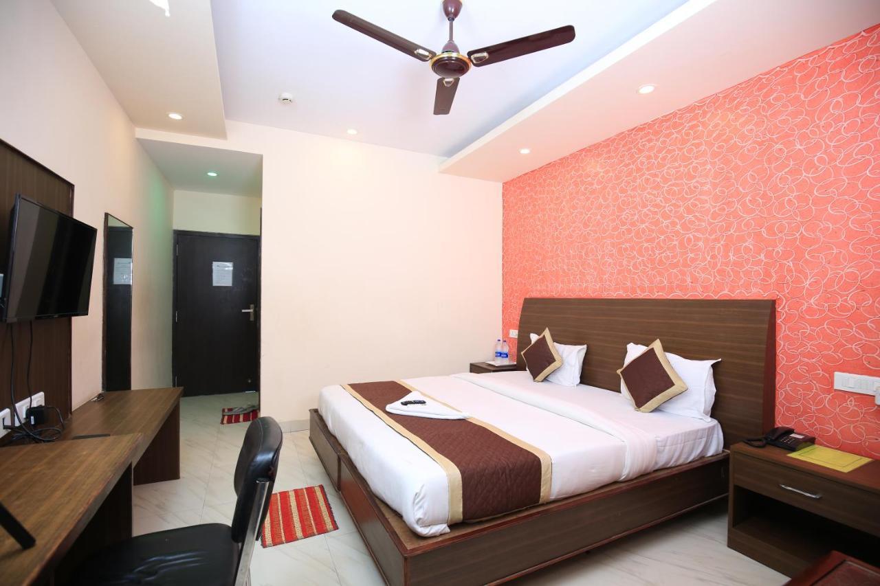 Hotel Railview بوهفانيشفار المظهر الخارجي الصورة